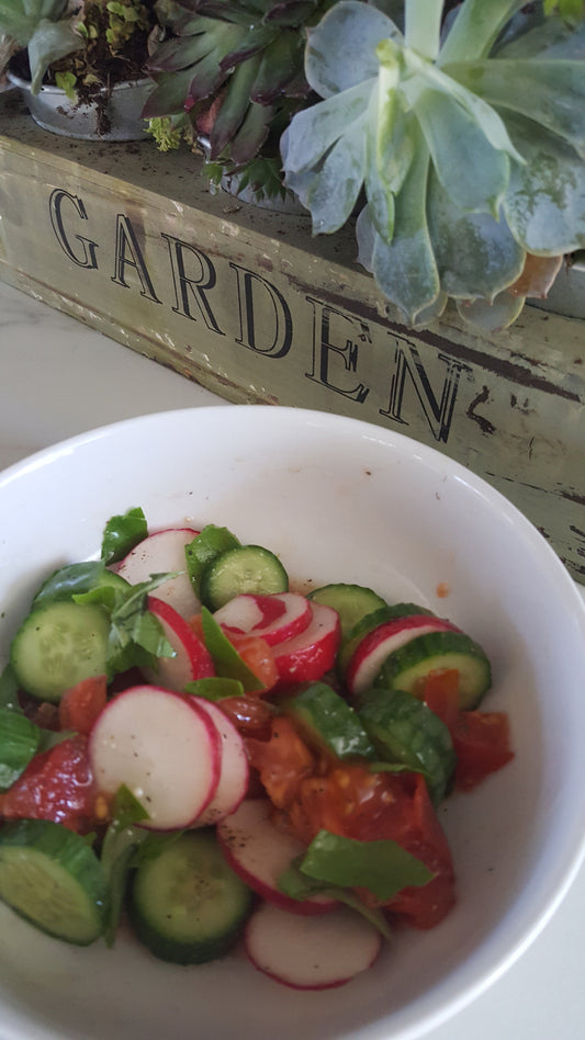 Mediterranean Cucumber Radish Salad