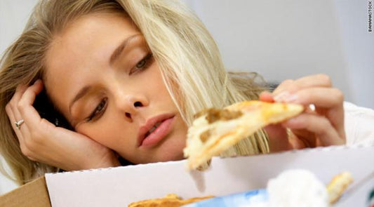 The Two Poles of the Emotional Eating Spectrum That Could Change How We See Depression and Eating Disorders